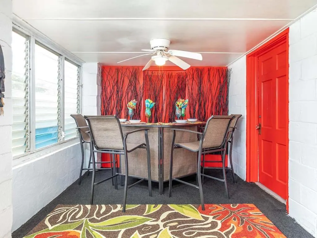 Kahuna Kabana Apartment *