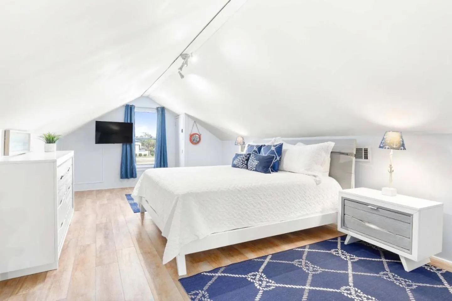 Cozy Entire The Breakfast Club House 3br 2 Ba