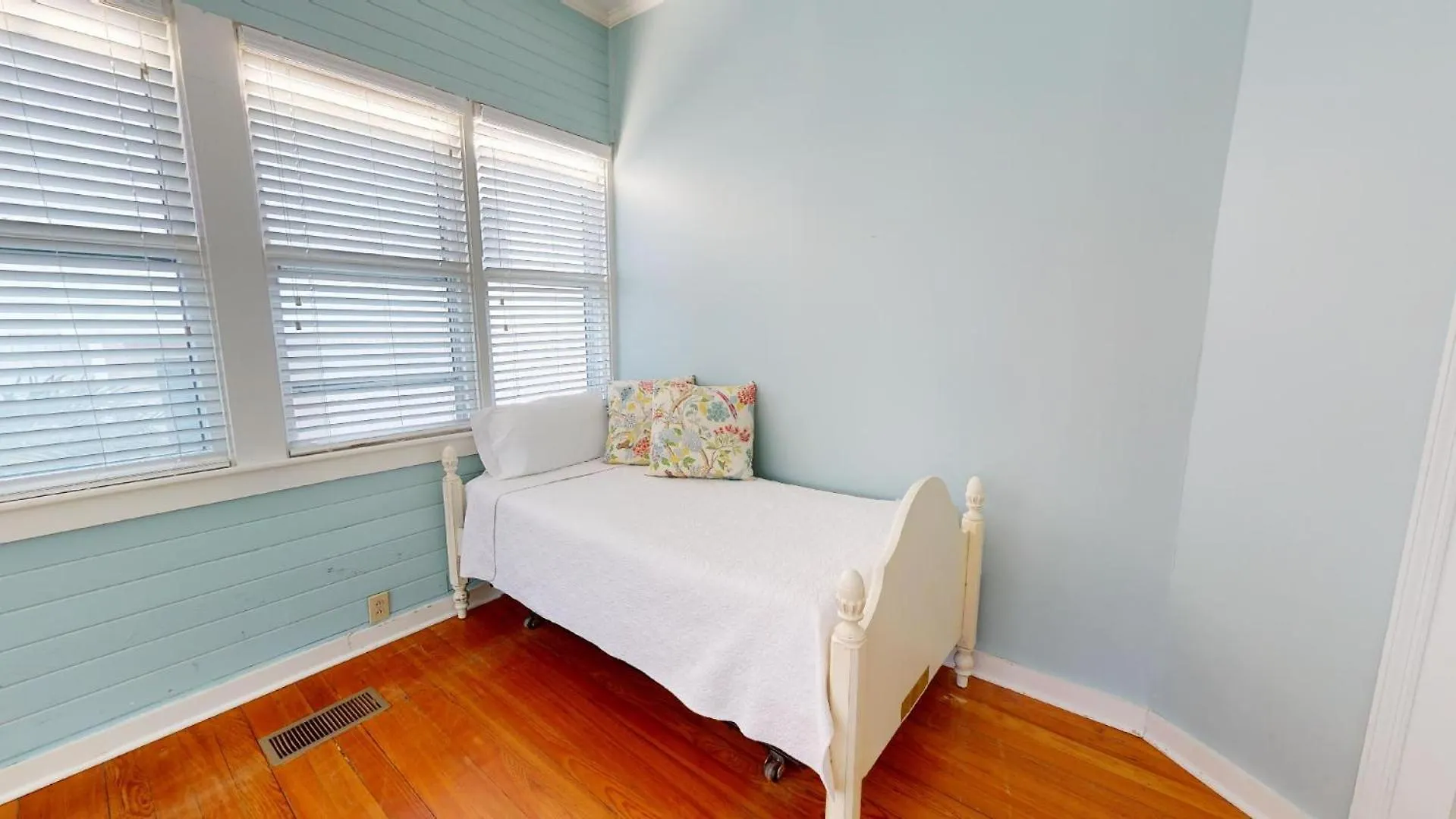 The Wheel House By Tybee Vacation Holiday home Tybee Island