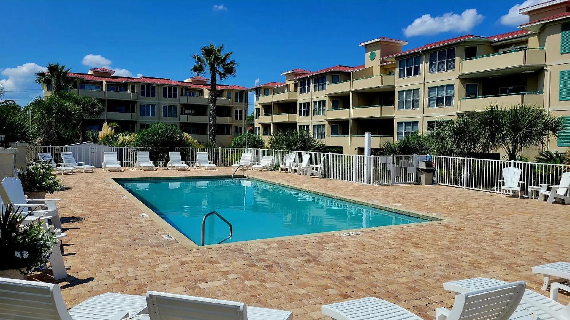 Desoto Club 105 By Tybee Vacation Holiday home