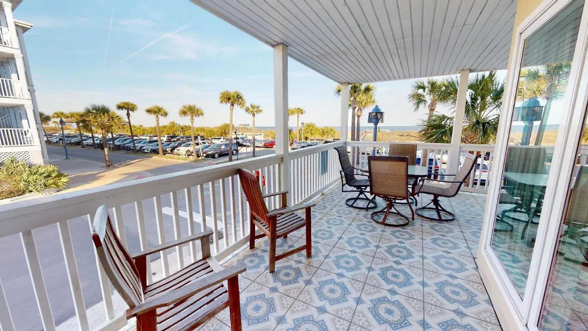 Dolphin Watch 01 By Tybee Vacation Holiday home