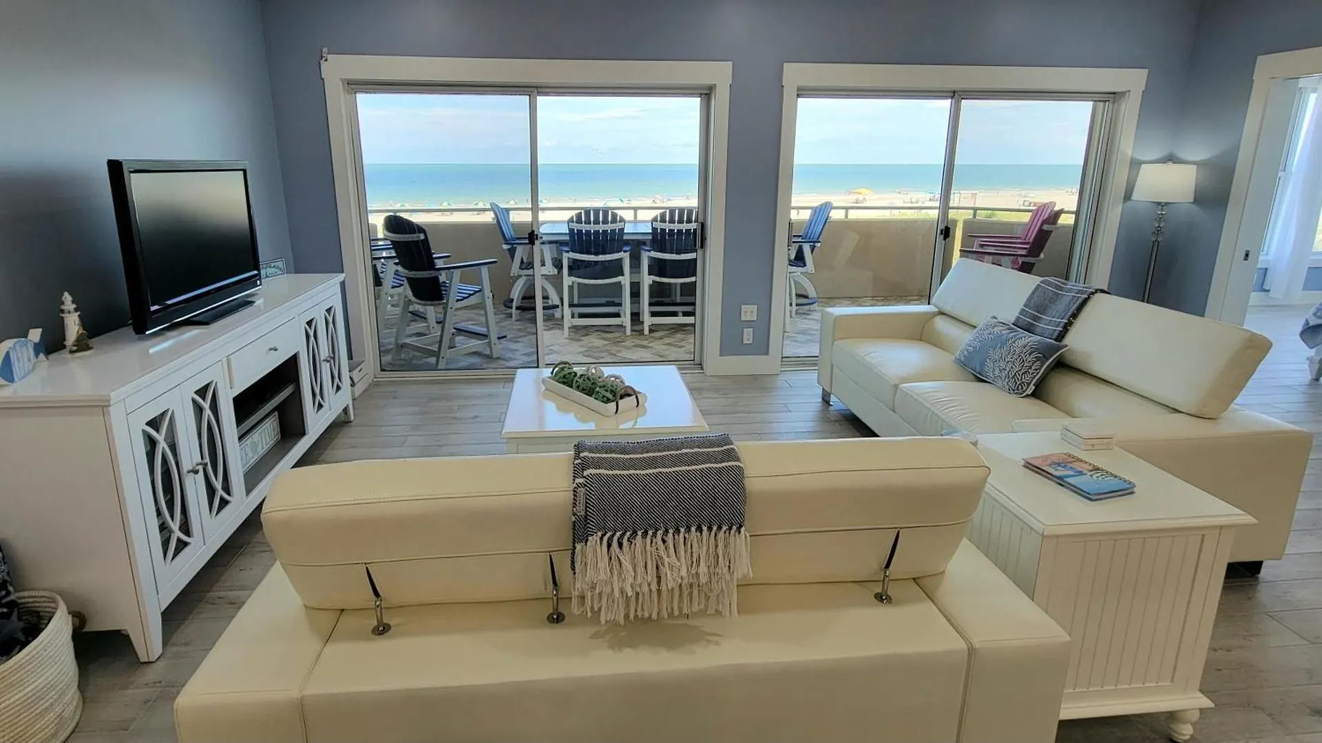 Desoto Club 210 By Tybee Vacation Holiday home *