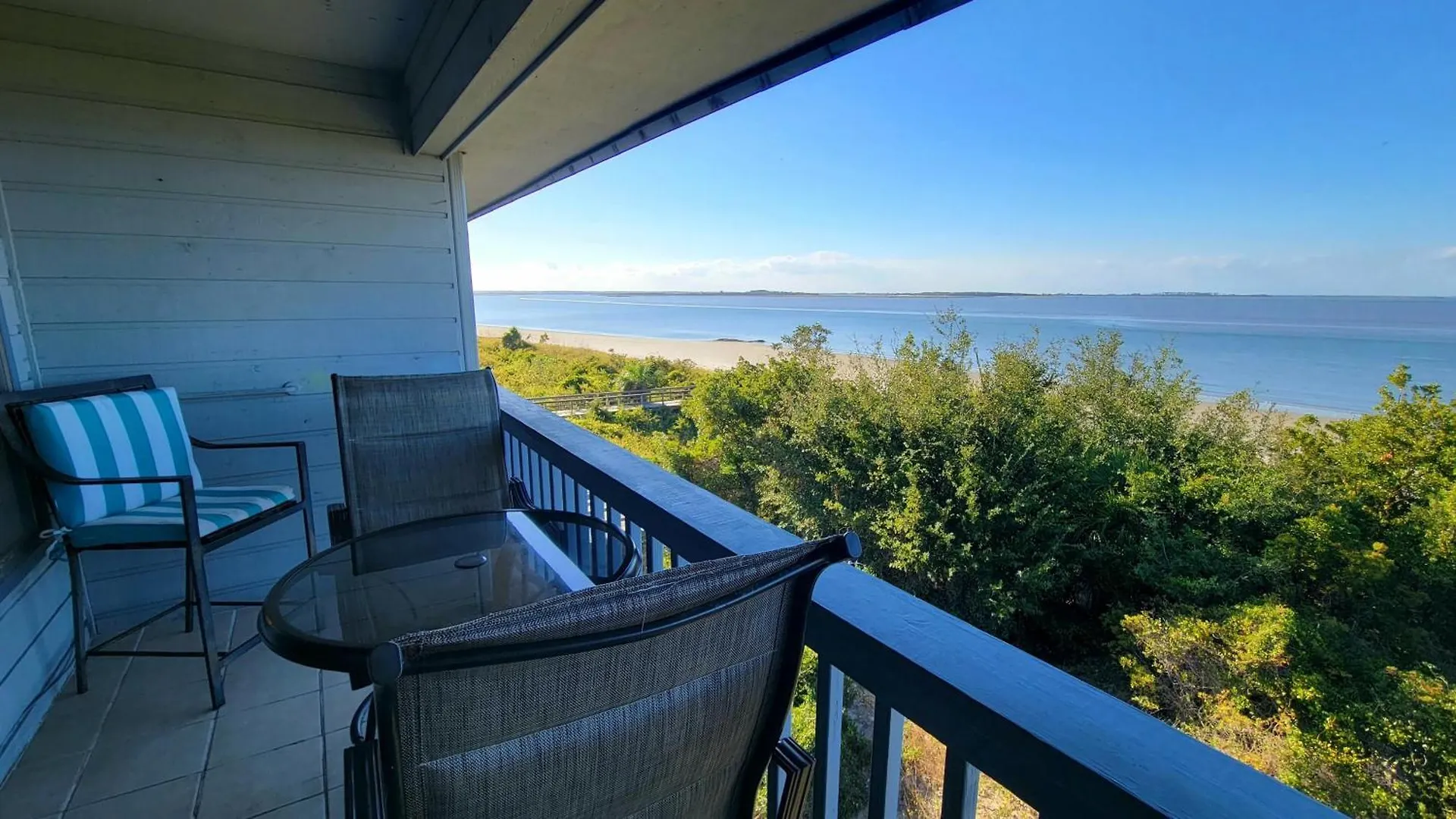 Savannah And Racquet Club 309b By Tybee Vacation Holiday home Tybee Island