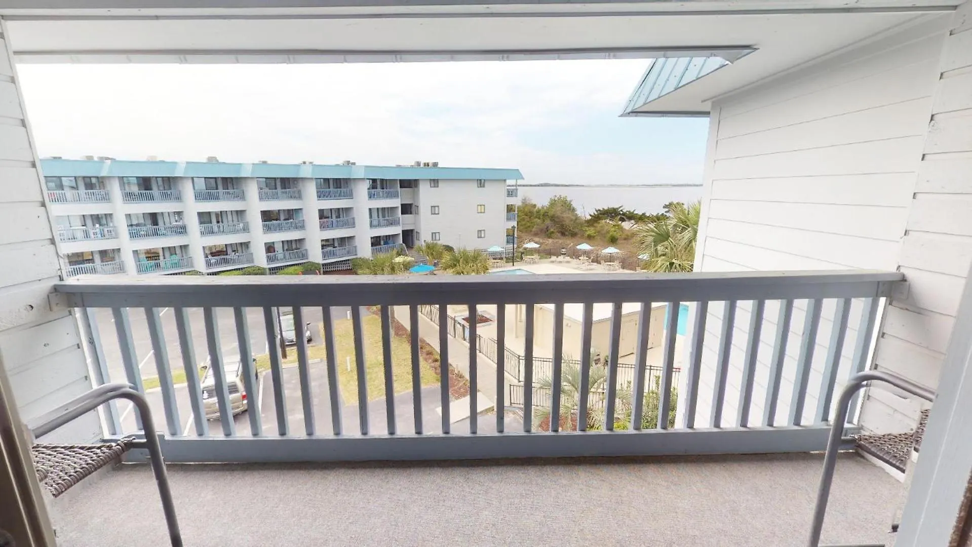 Savannah And Racquet Club 312a By Tybee Vacation Holiday home *