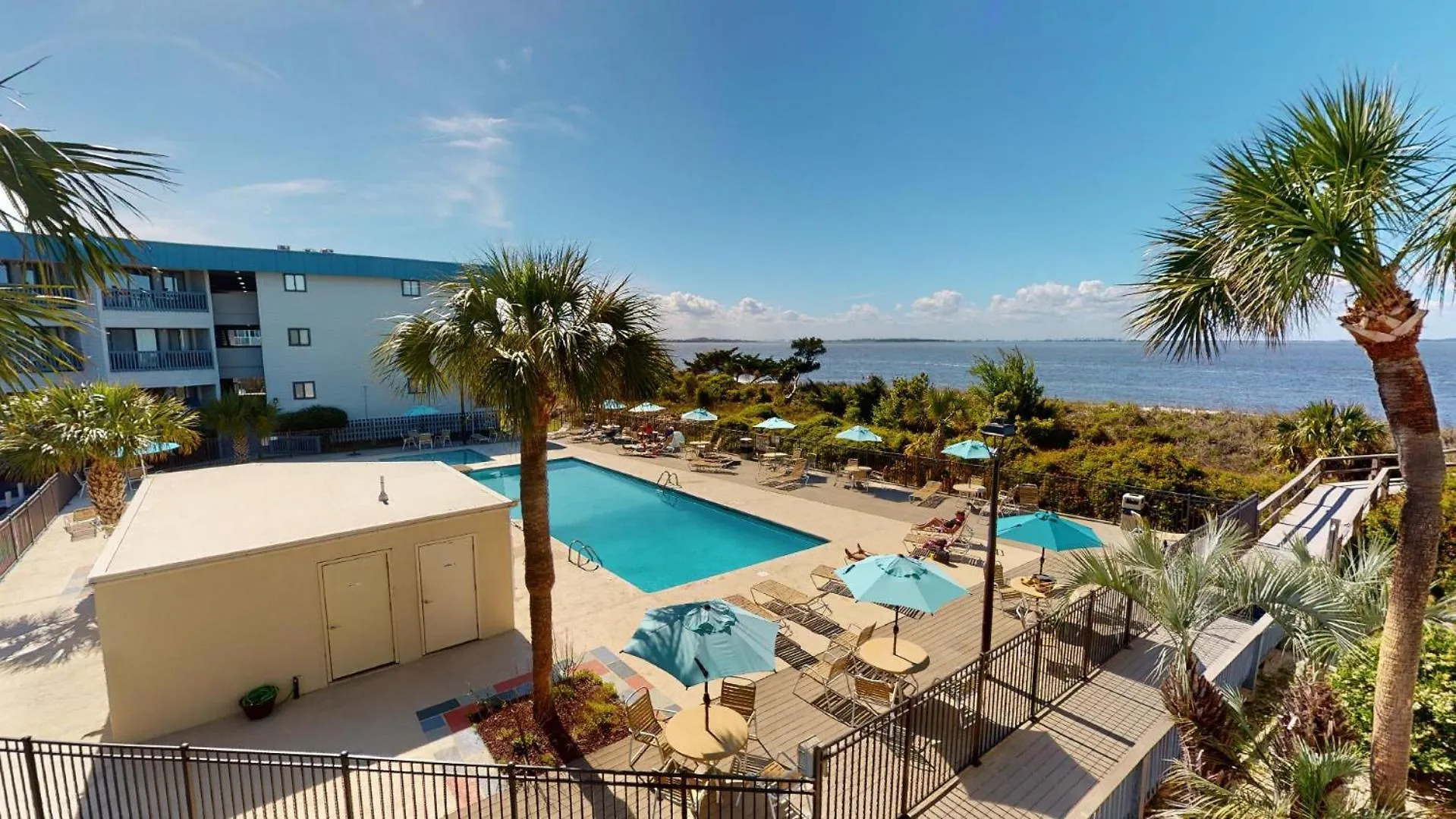 Savannah And Racquet Club 215a By Tybee Vacation Holiday home