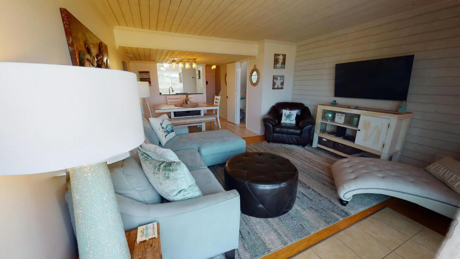 Tybee Lights 112c By Tybee Vacation Holiday home *