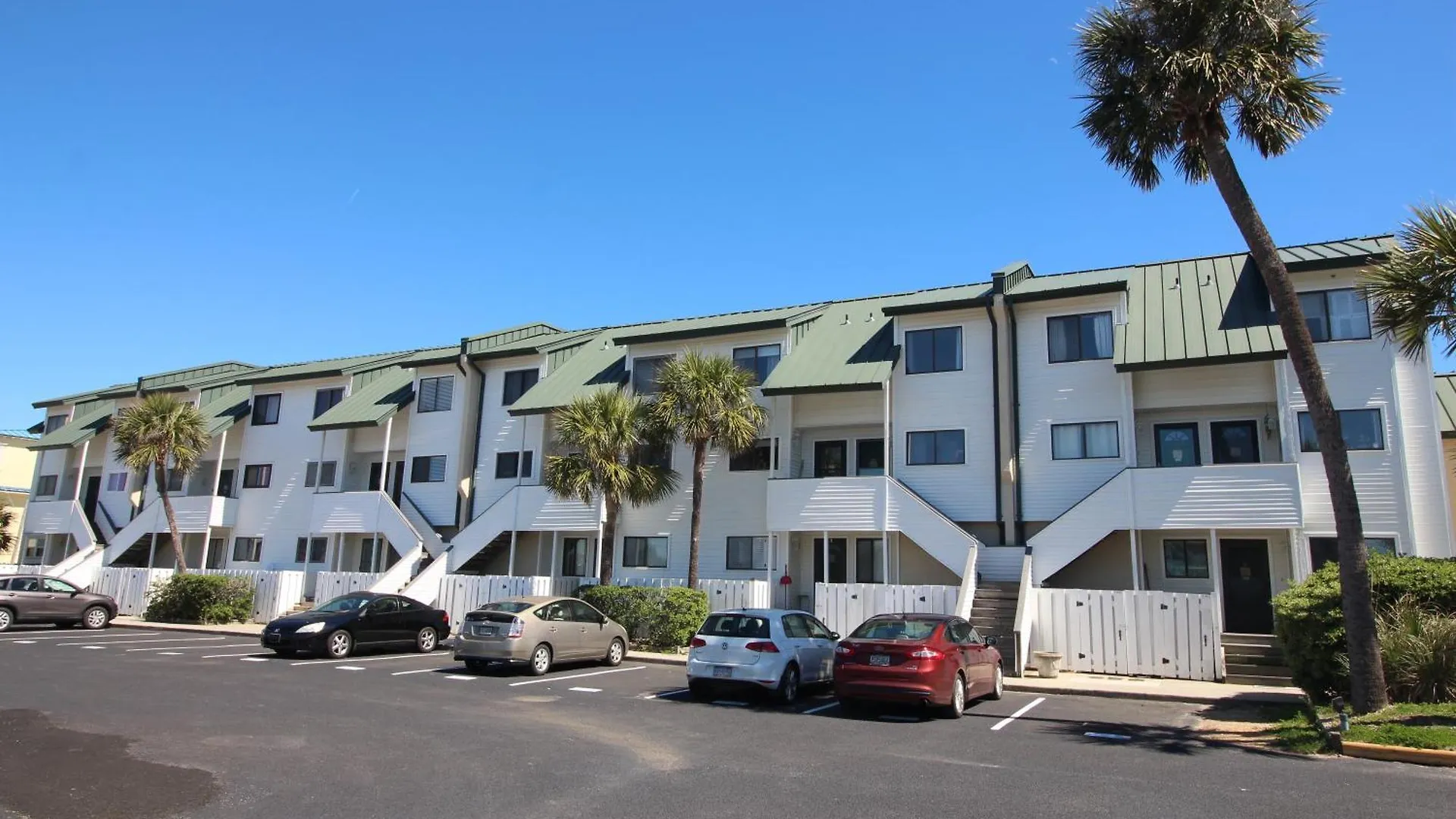 Tybee Lights 112c By Tybee Vacation *