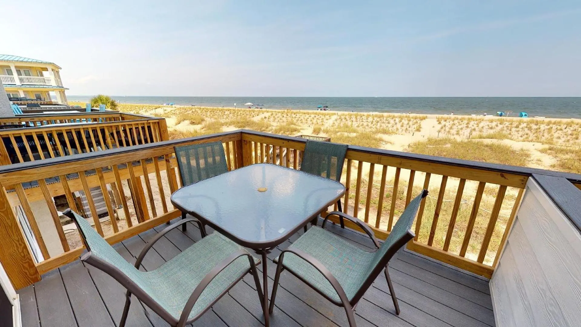 Tybee Lights 112c By Tybee Vacation Holiday home