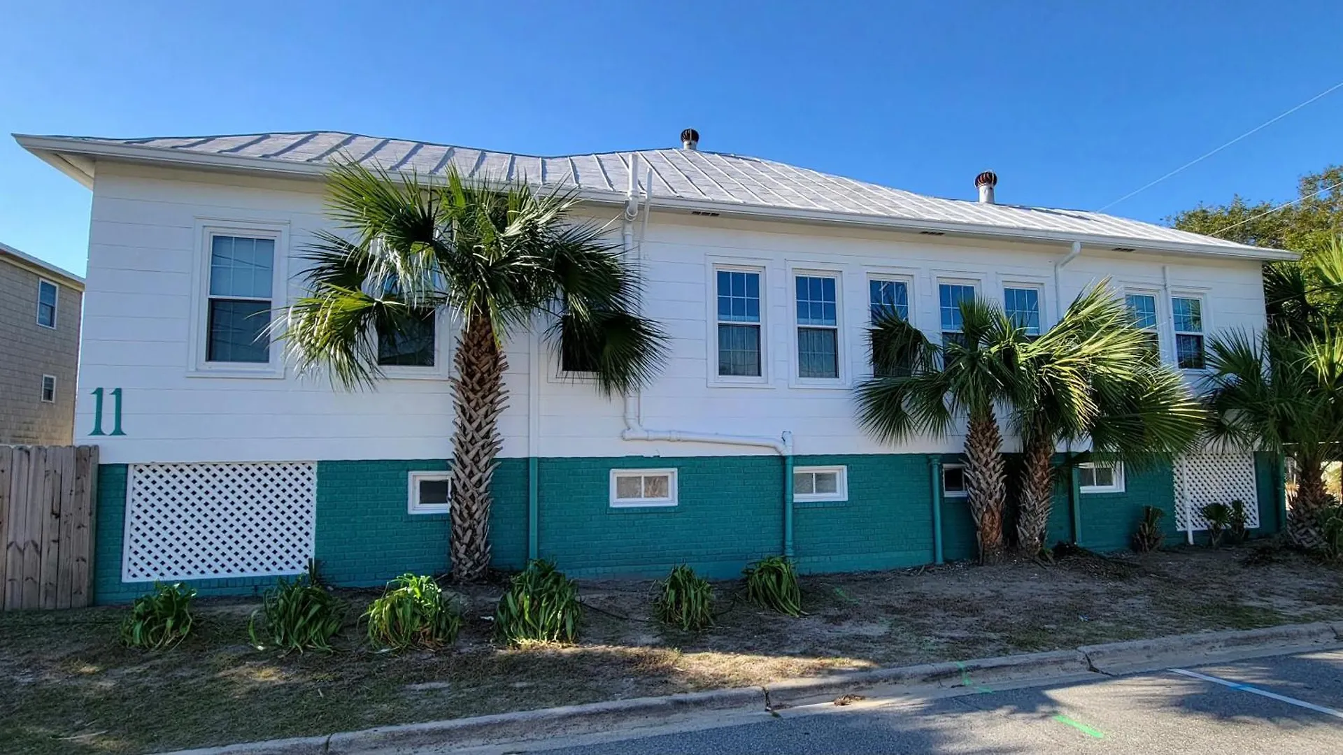 Twelve Palms By Tybee Vacation Holiday home Tybee Island