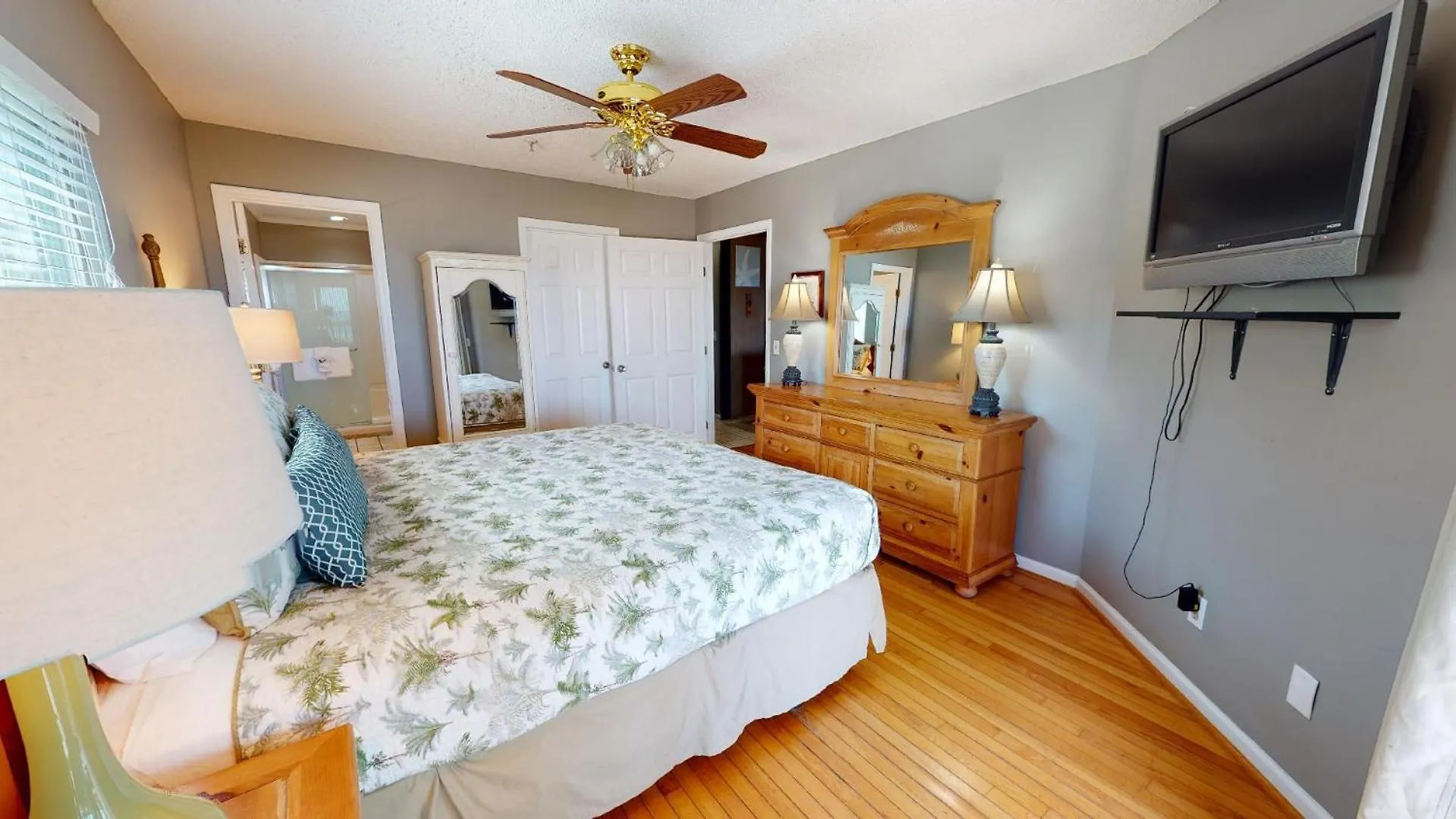 Sandcastle Club Unit 4 By Tybee Vacation