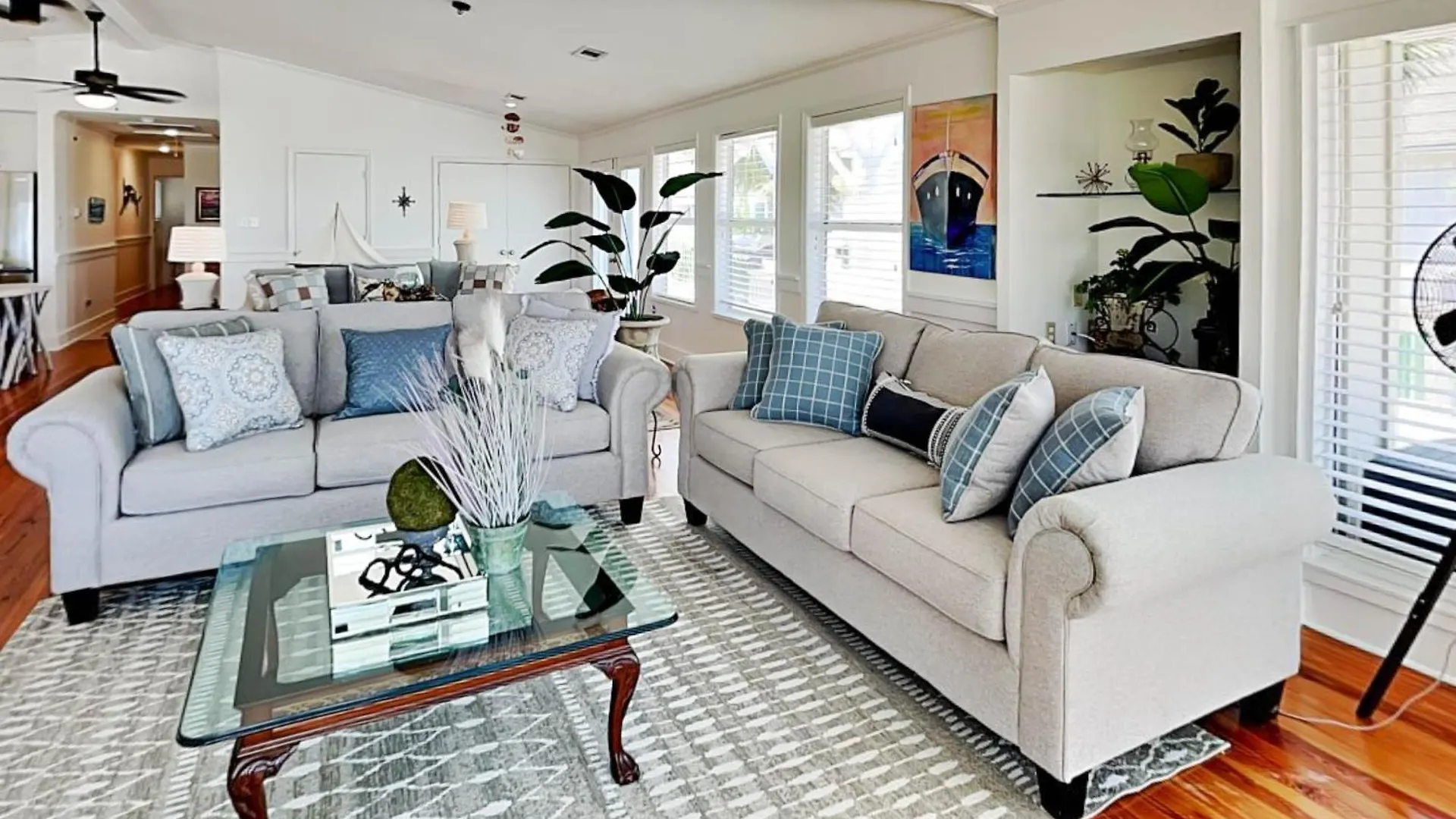 Apartment Oceanside Unit A *