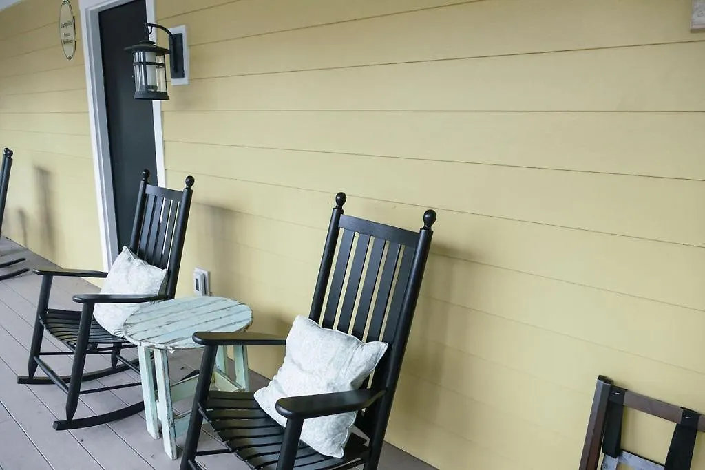 Beachview And Bed & Breakfast 4*