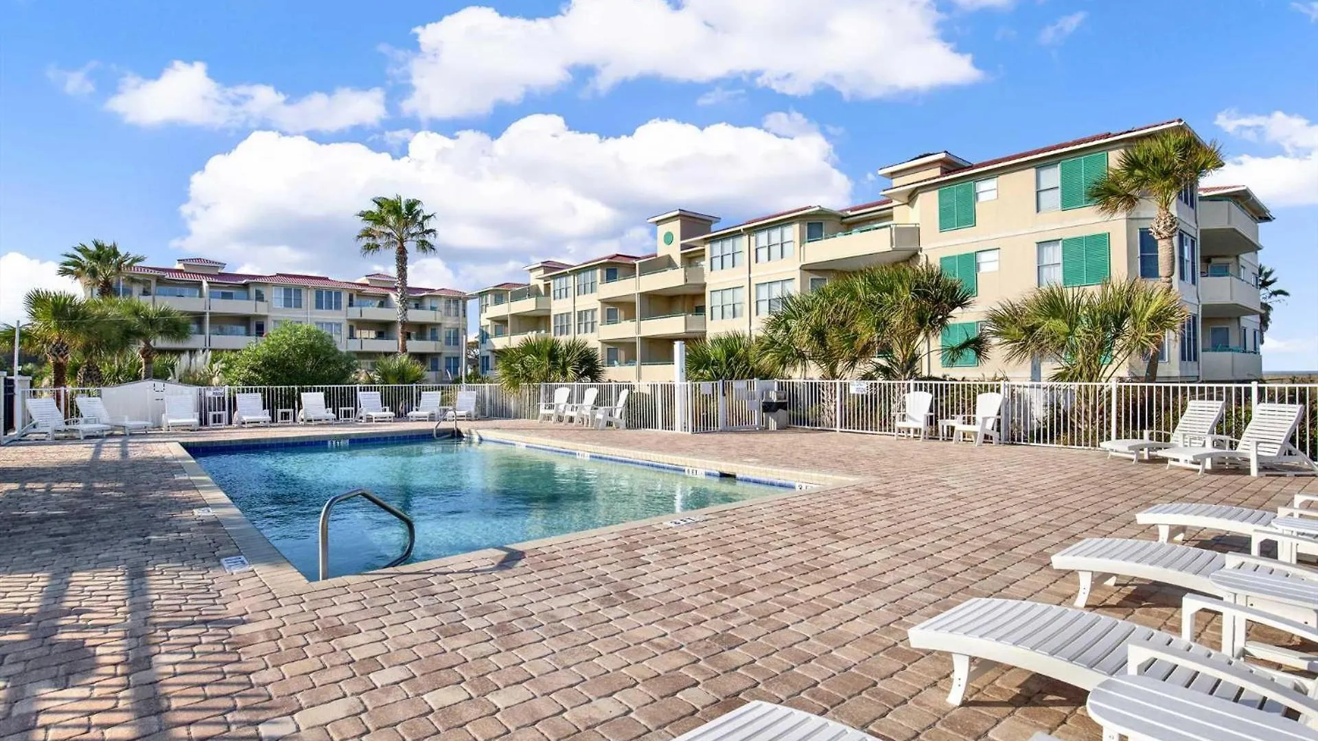 Oceanfront 303 Desoto * Tybee Island