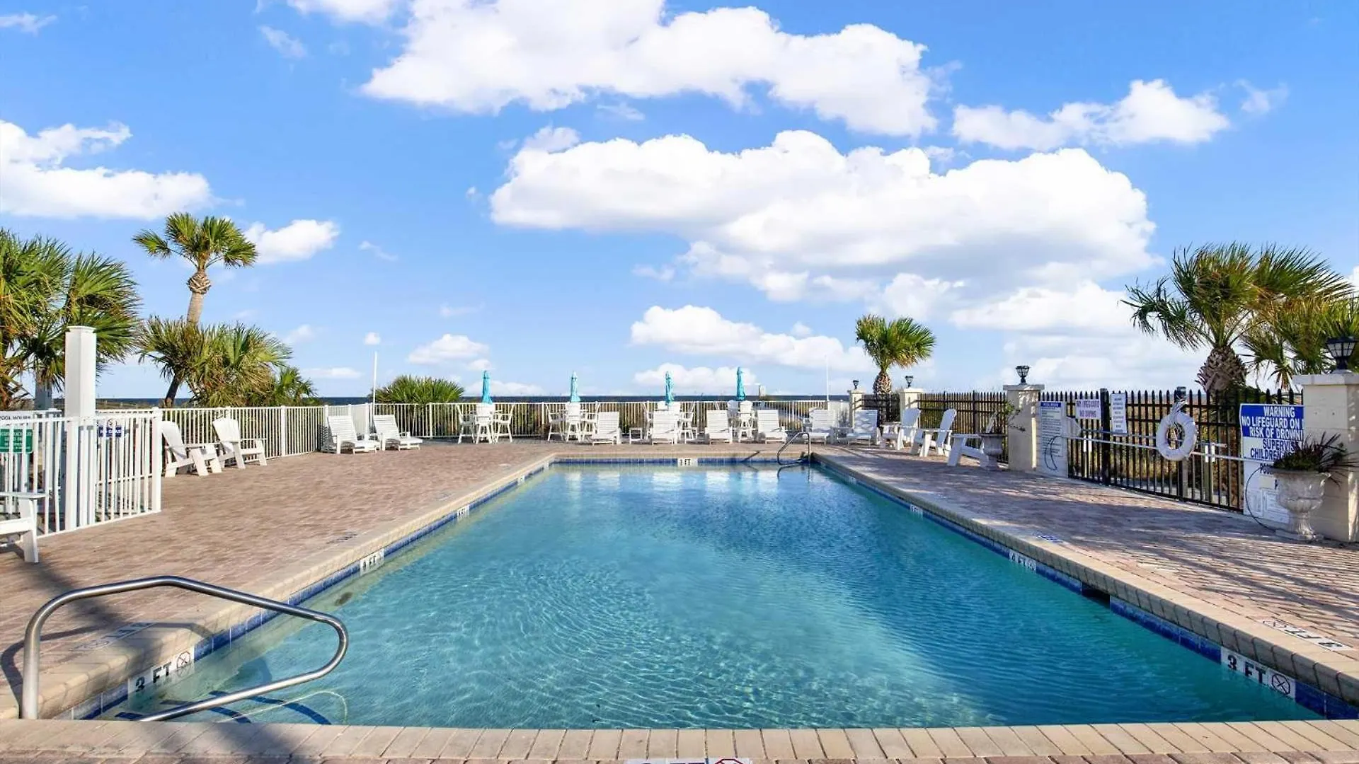 Oceanfront 303 Desoto * Tybee Island