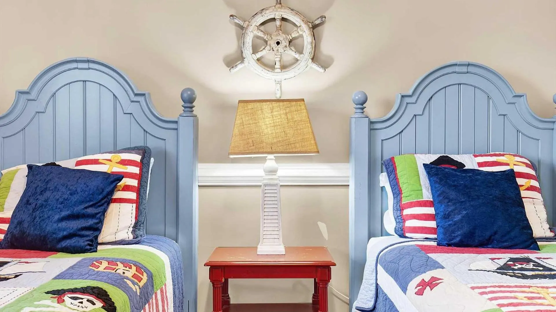 Lighthouse Point 35c Holiday home