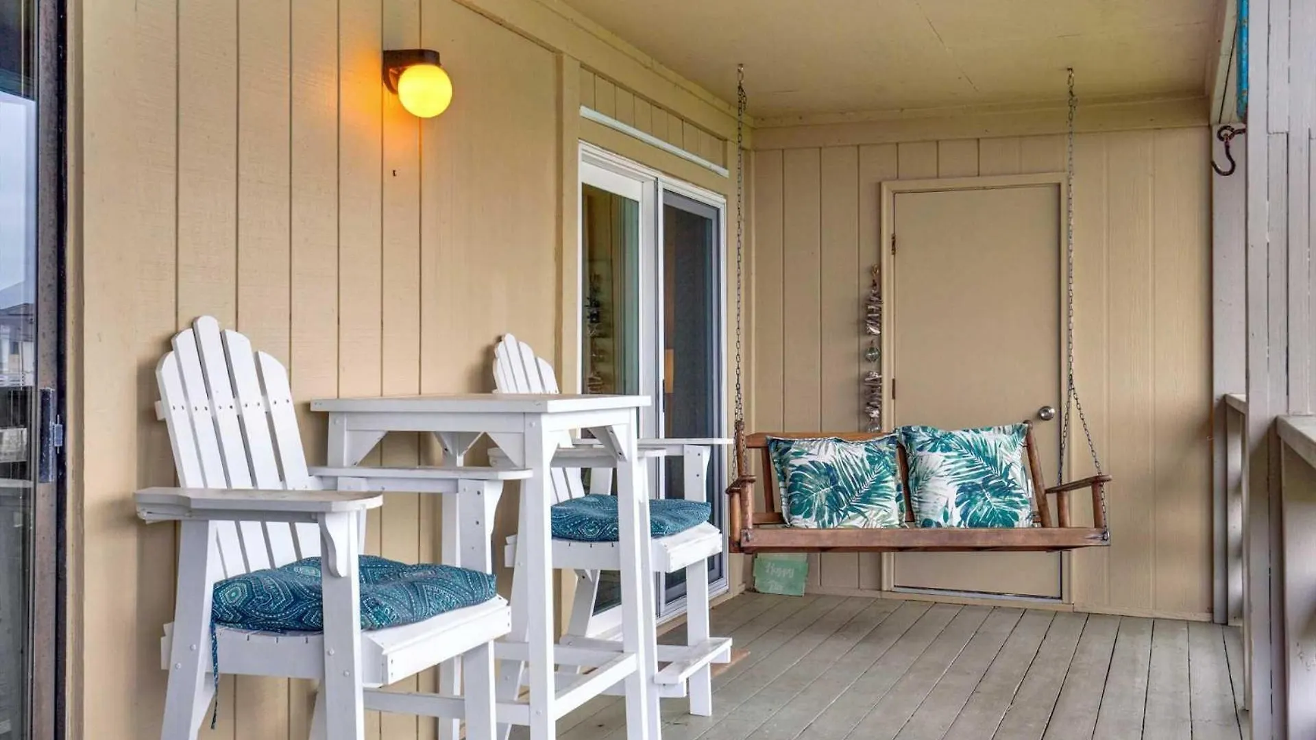 Lighthouse Point 36c Holiday home *