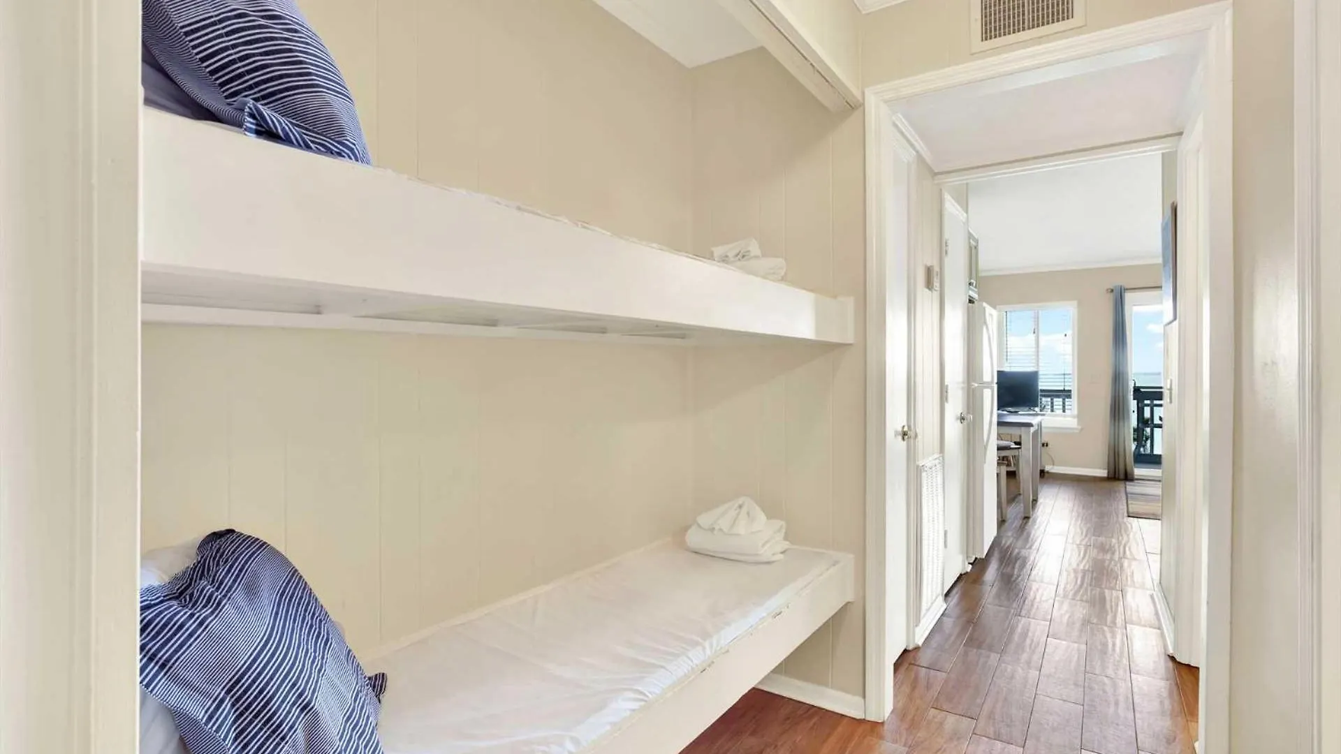 Savannah & Racquet Club 212b Holiday home