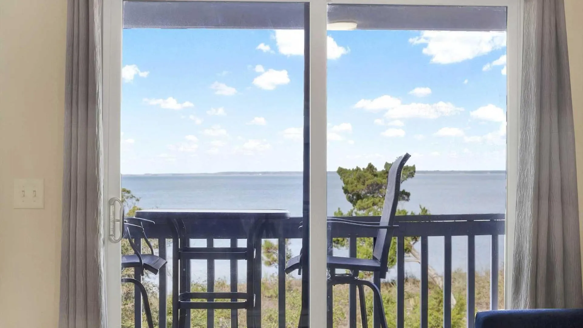 Savannah & Racquet Club 212b * Tybee Island
