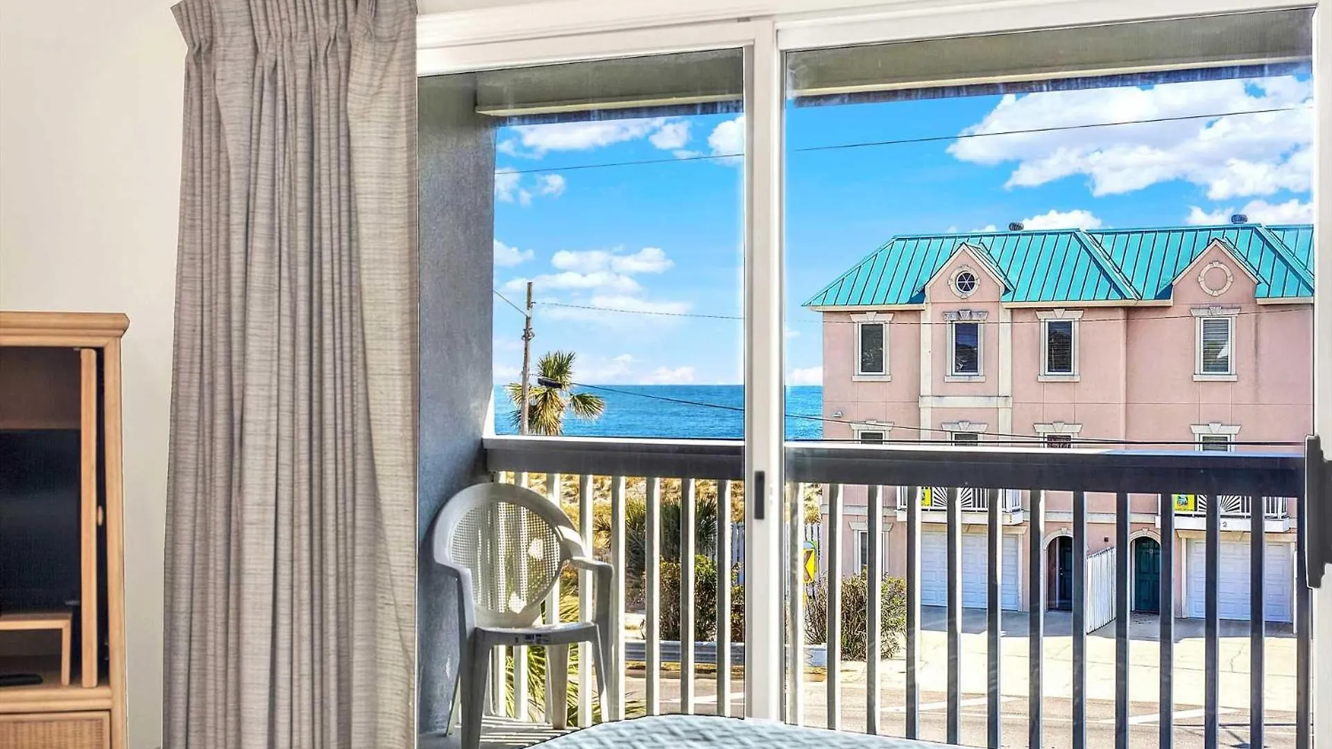 Point Unit D Holiday home