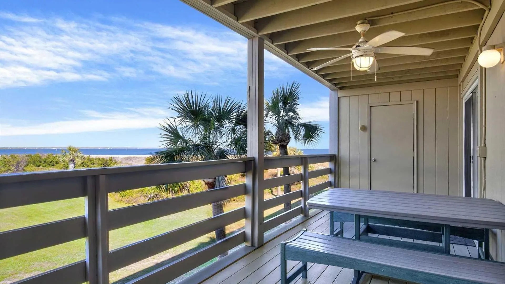 Lighthouse Point 37b Holiday home *