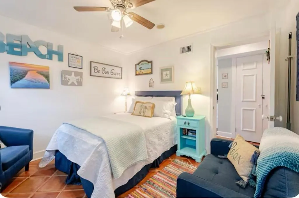 Pearls Pad - Beautiful 1 Bedroom Apartment- 1 Block To Beach * Tybee Island