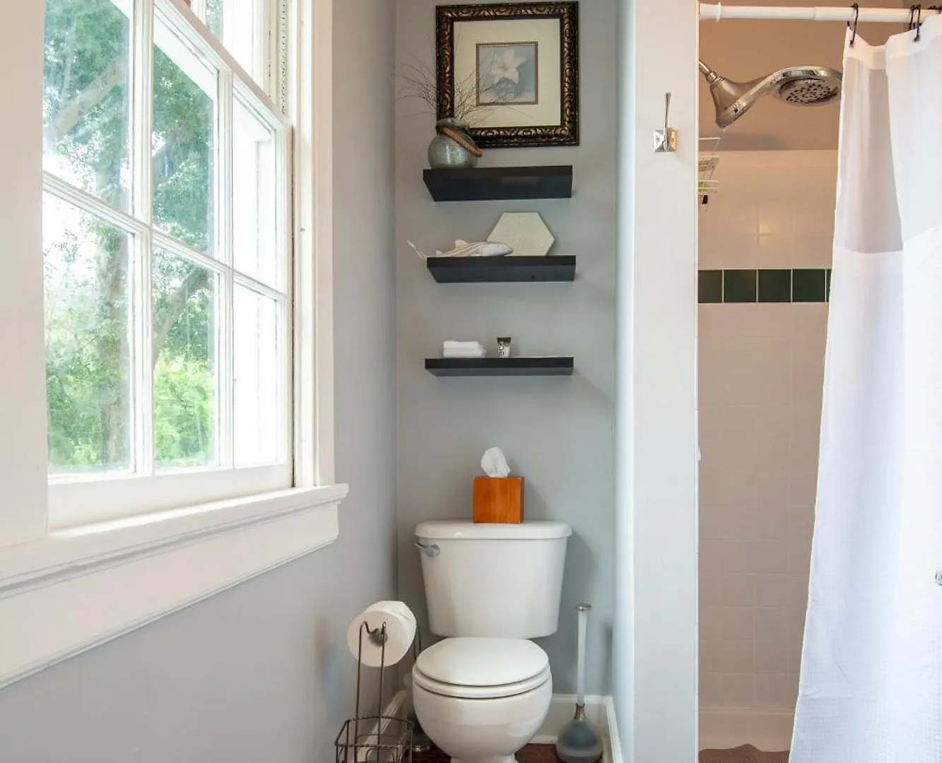 3 The Gallery Bed & Breakfast Tybee Island