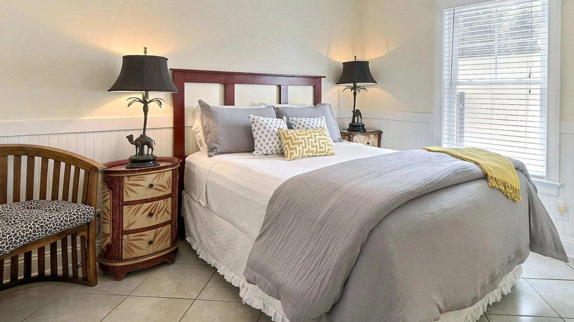 Queen Bee Holiday home *