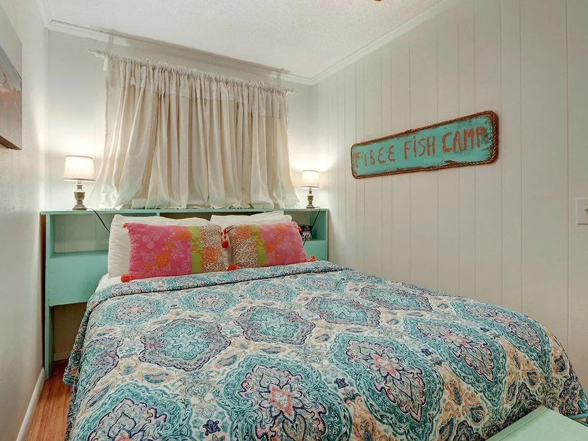 Holiday home And Racquet Tybee Island