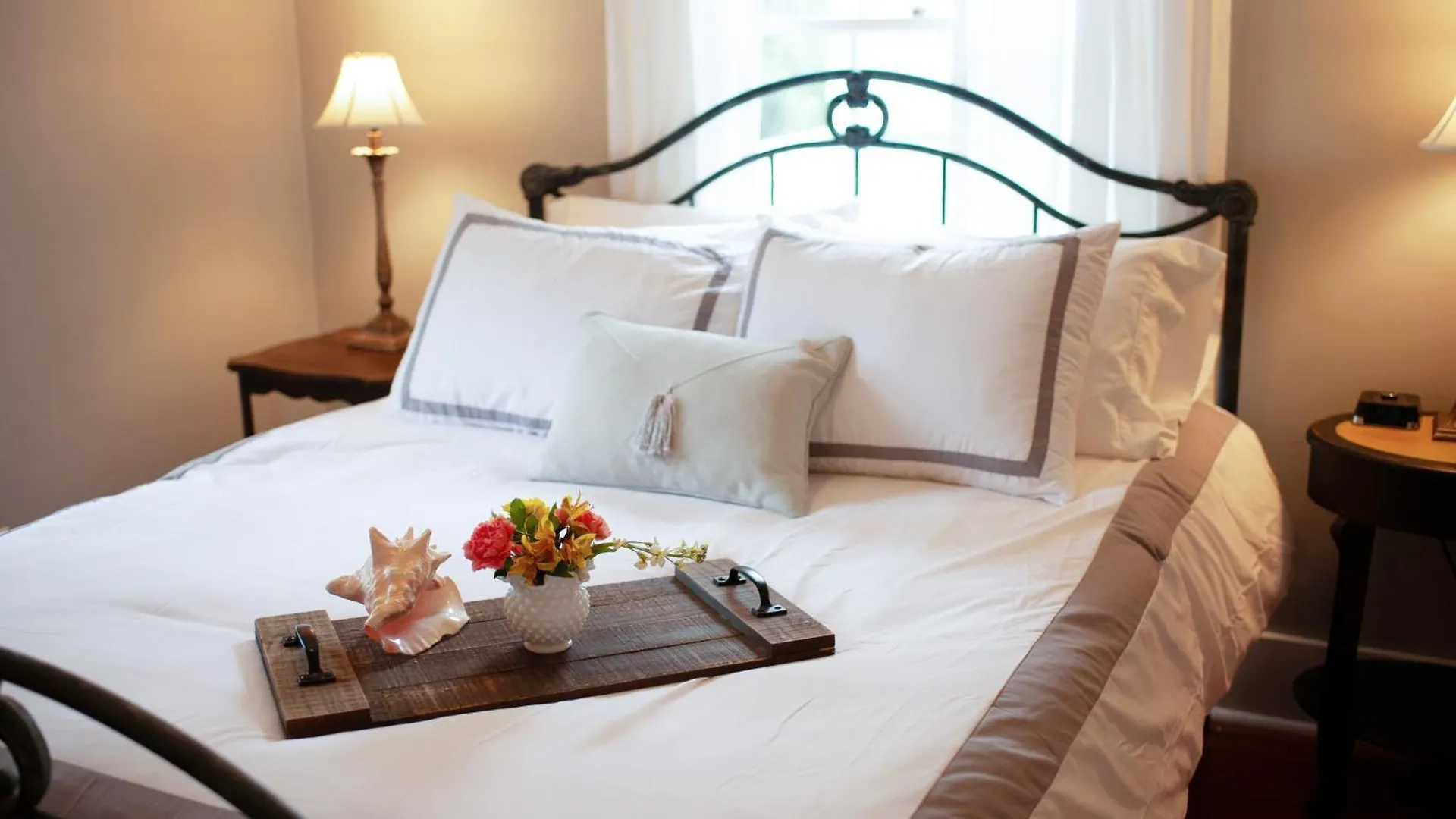 1 The Watch Bed & Breakfast Tybee Island