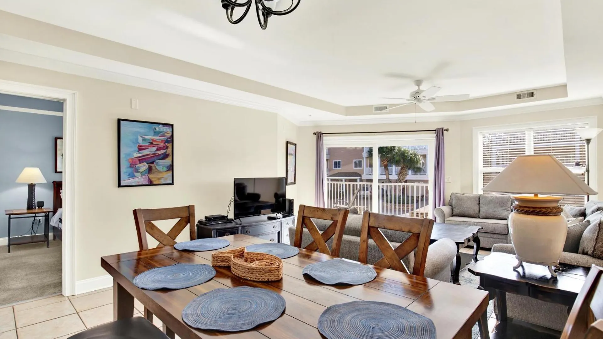Beachside Colony Unit 613 Holiday home *