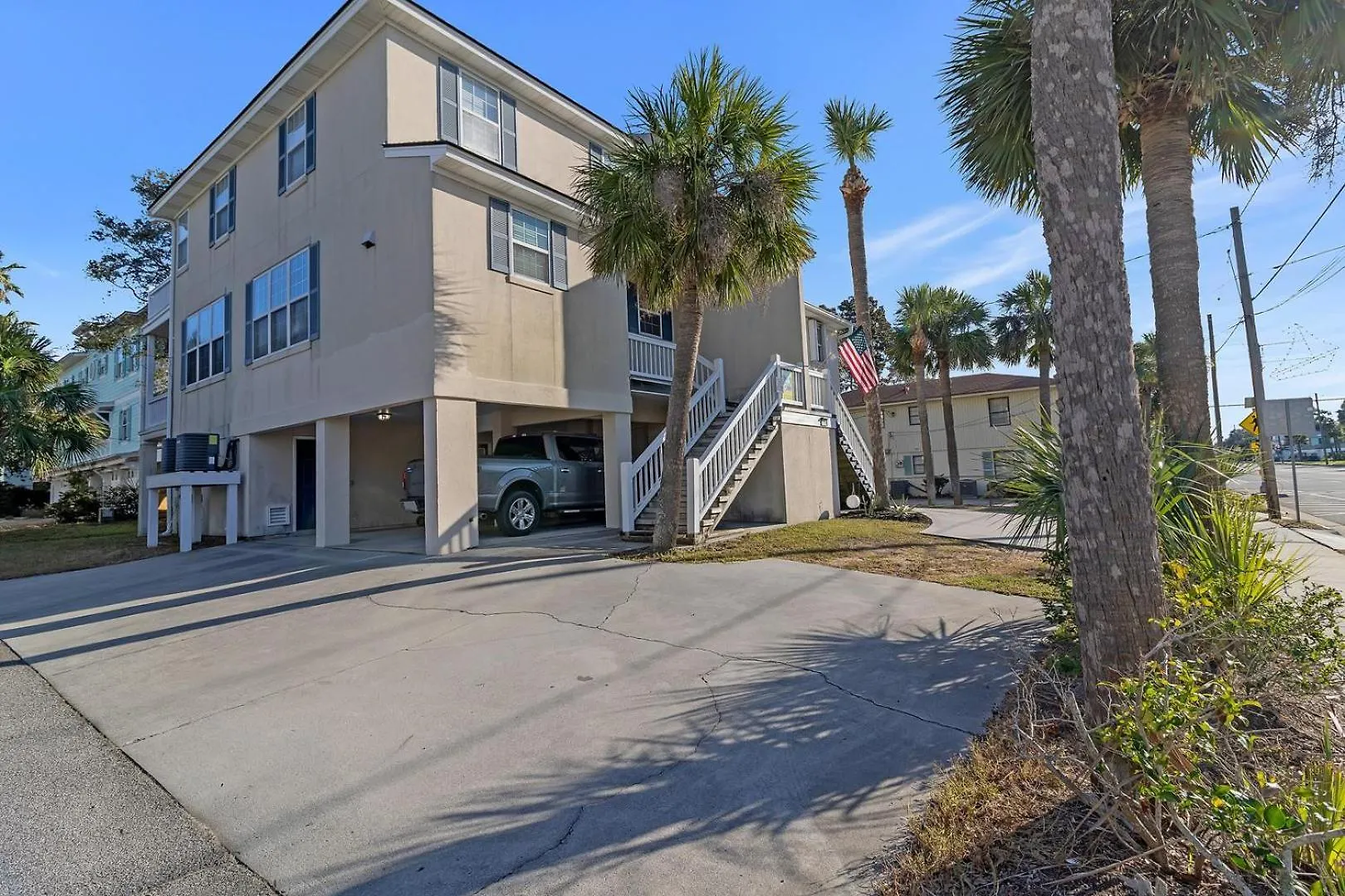 510a Butler Avenue * Tybee Island