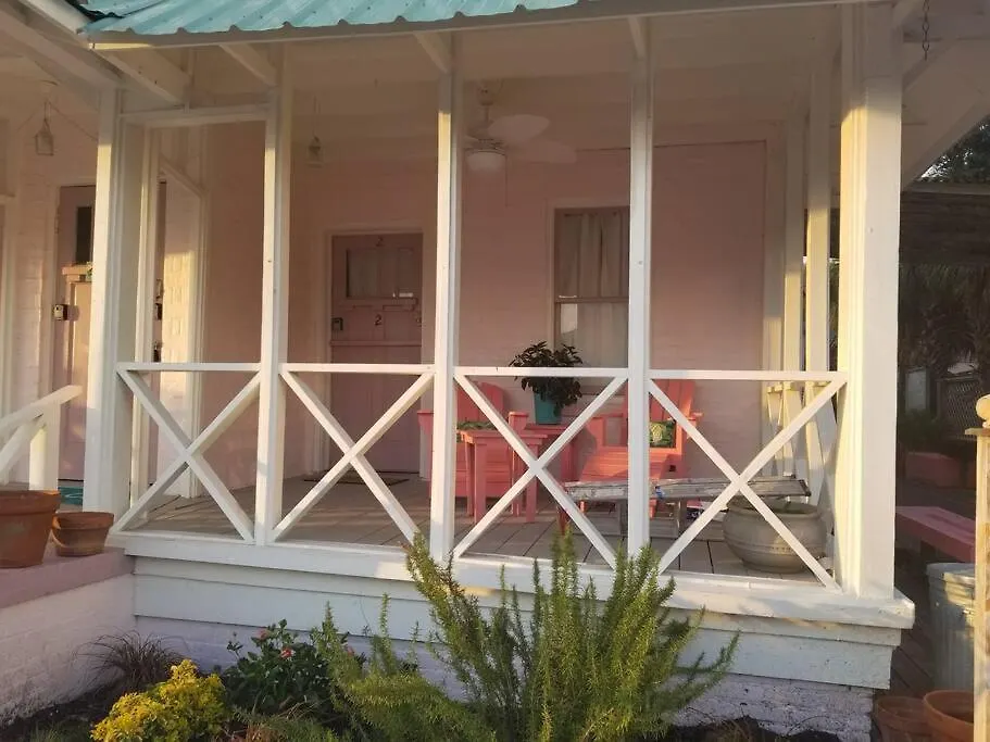 Beachy King 1st Floor Oasis ~ 160 Steps To Beach! *