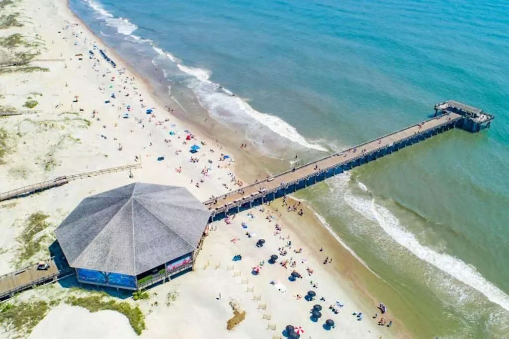 Beachy King 1st Floor Oasis ~ 160 Steps To Beach! Apartment