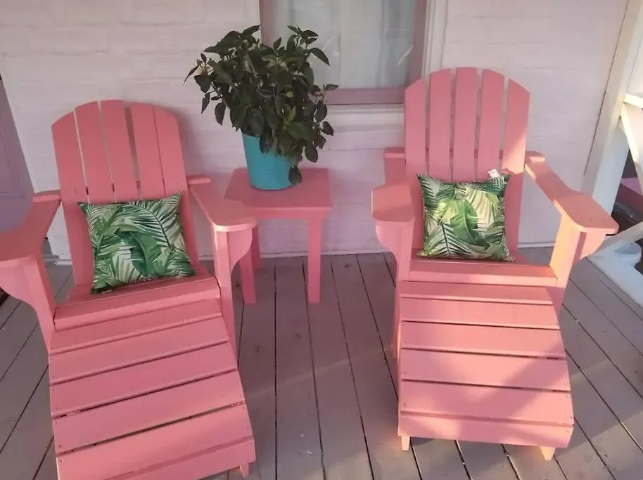 Apartment Beachy King 1st Floor Oasis ~ 160 Steps To Beach! Tybee Island