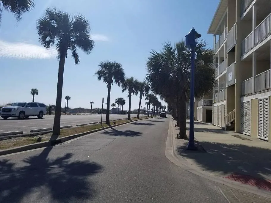 Beachy King 1st Floor Oasis ~ 160 Steps To Beach! *