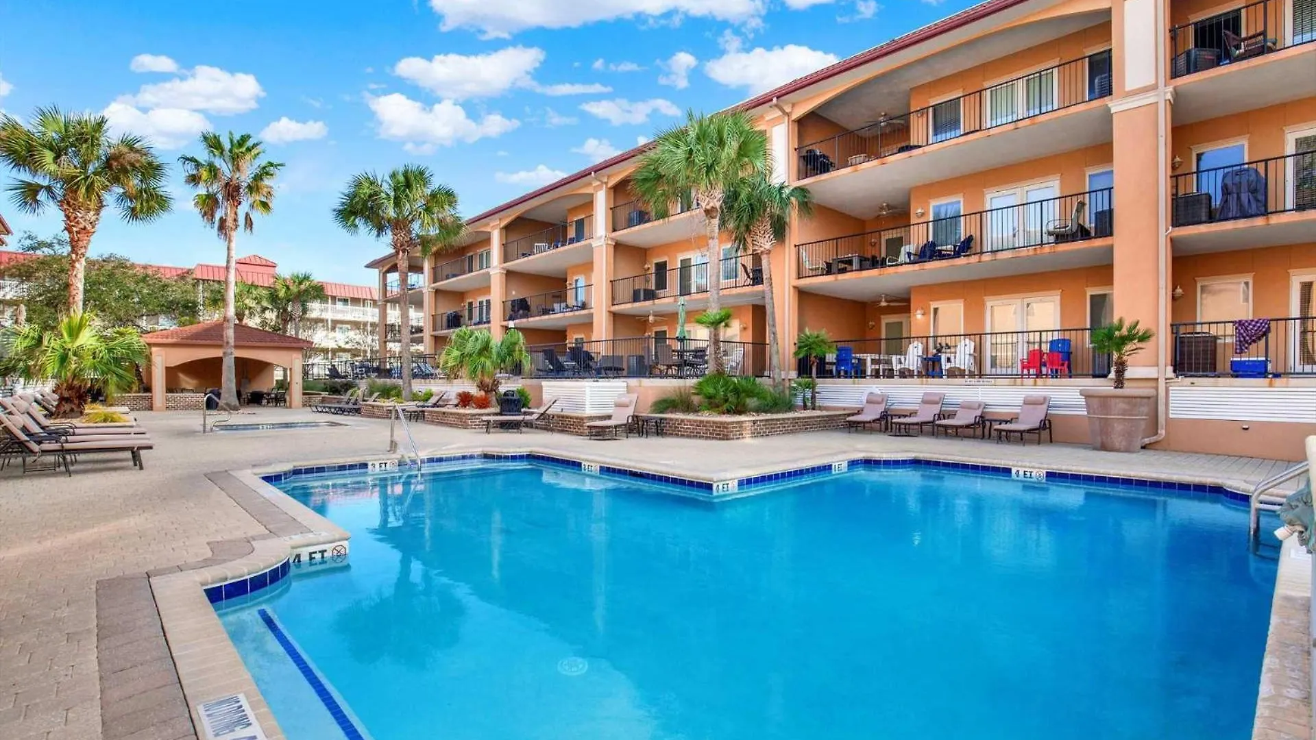 Brass Rail 204 Holiday home