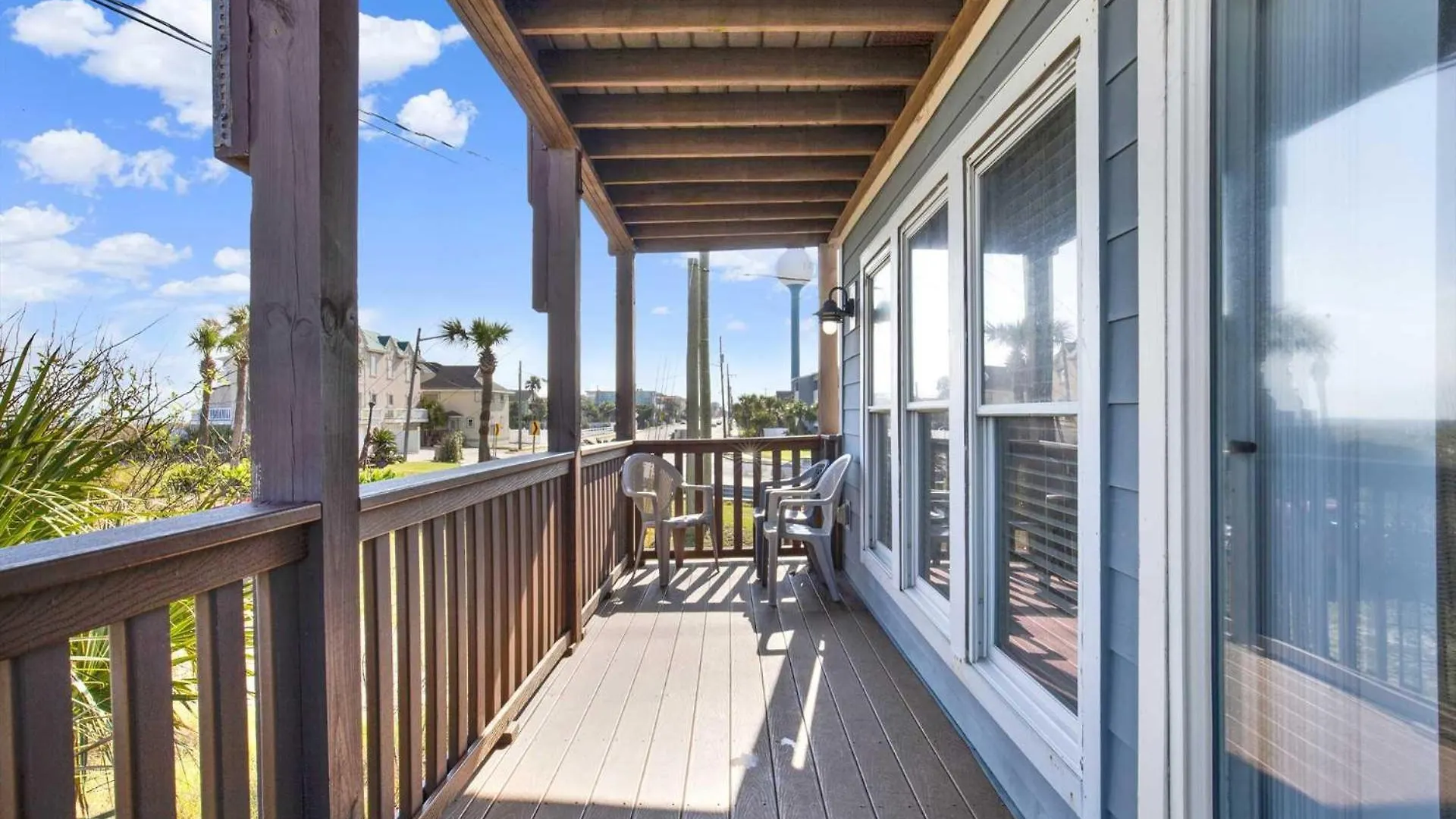 Apartment Ocean Front 101-2 *