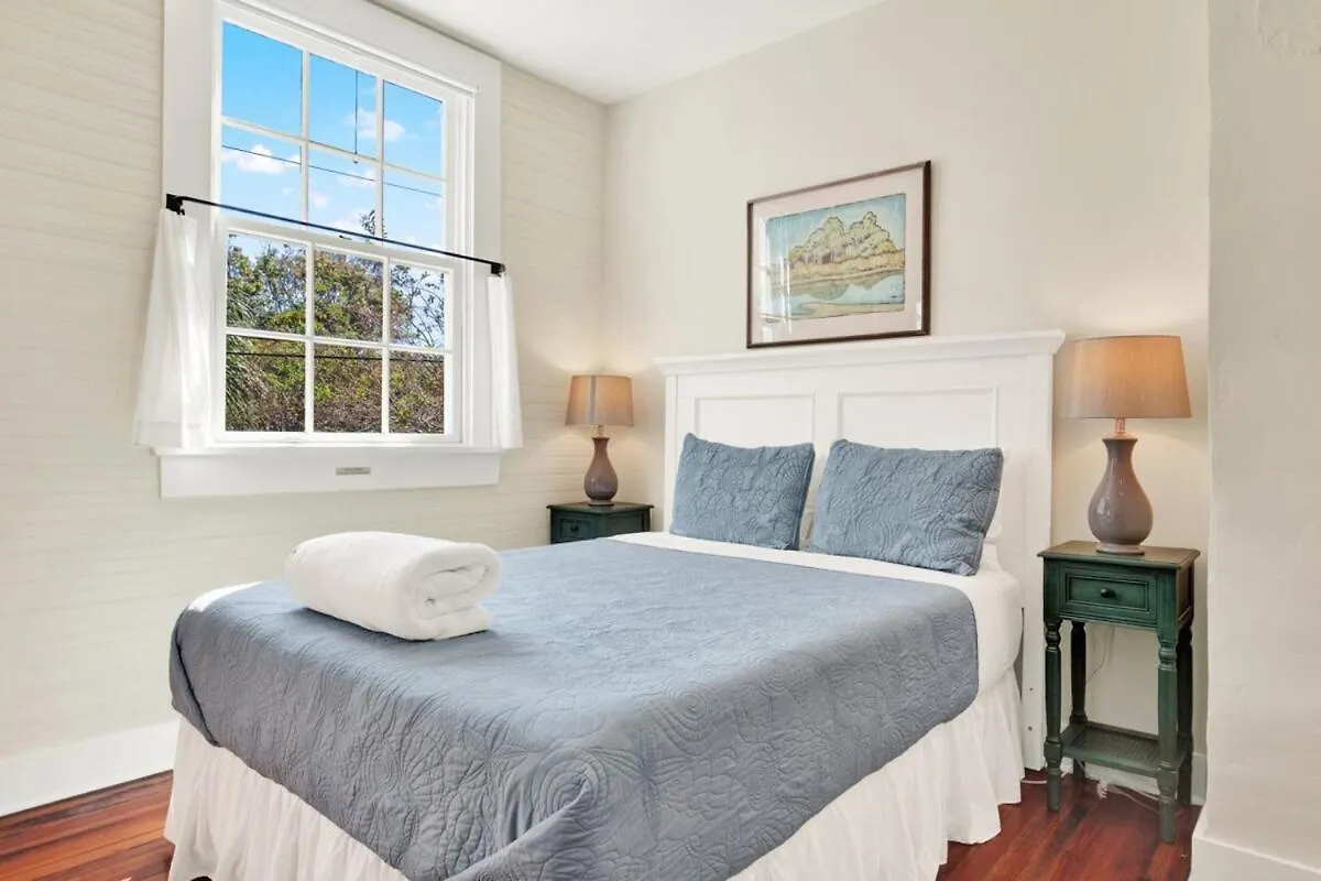 Historic Quarters At The Commissary 3 Unit Estate Apartment Tybee Island