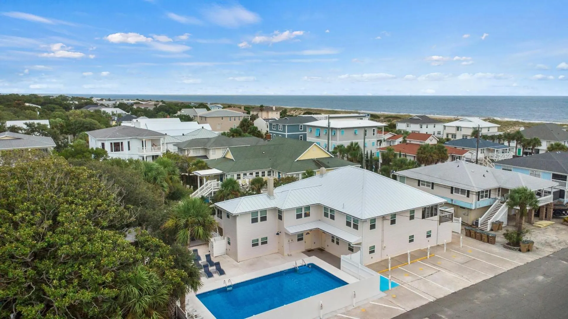 Beachside Unit 4 Holiday home *