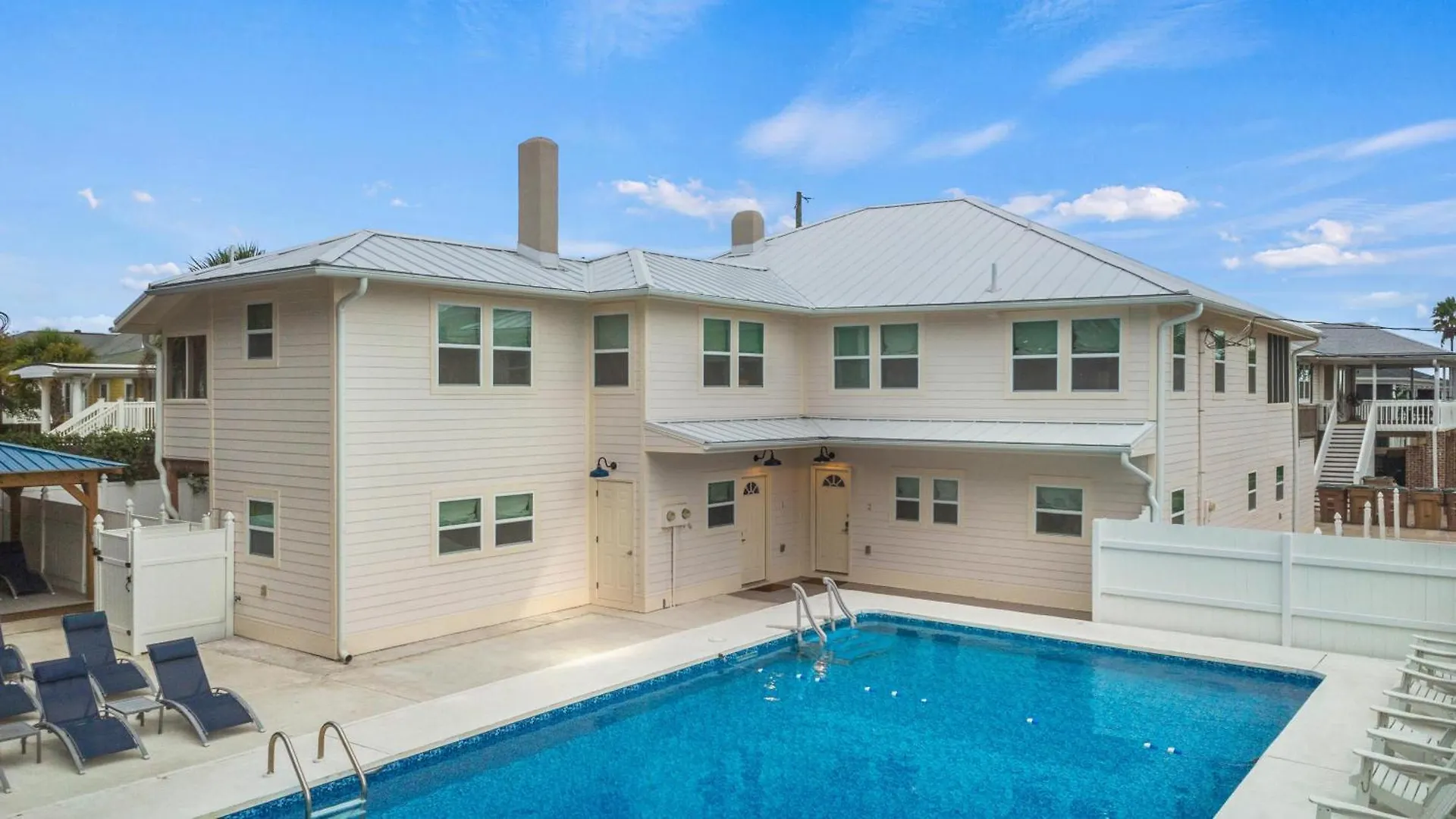 Beachside Unit 4