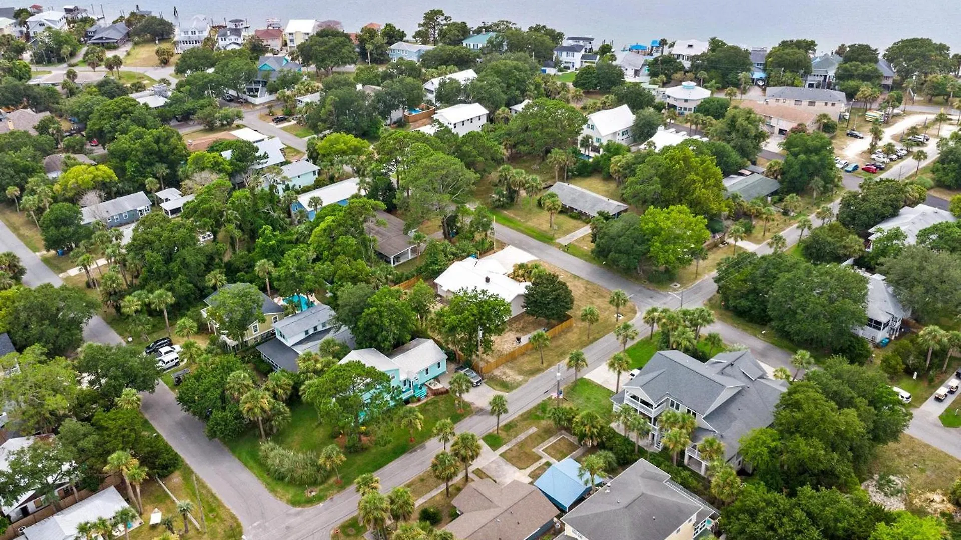 Holiday home Pink Pearl By The Sea 6 Bedroom Tybee Island