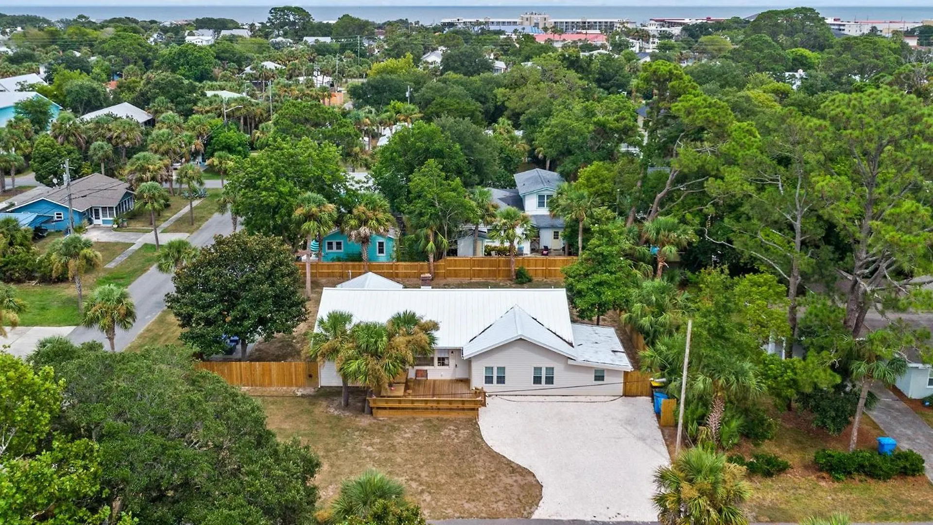 Pink Pearl By The Sea 6 Bedroom