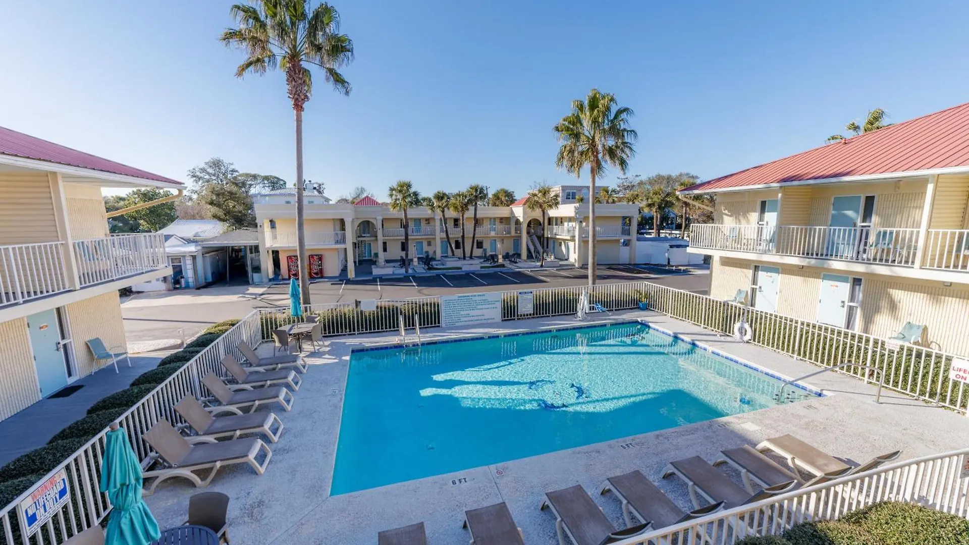 Dunes & - Motel Tybee Island