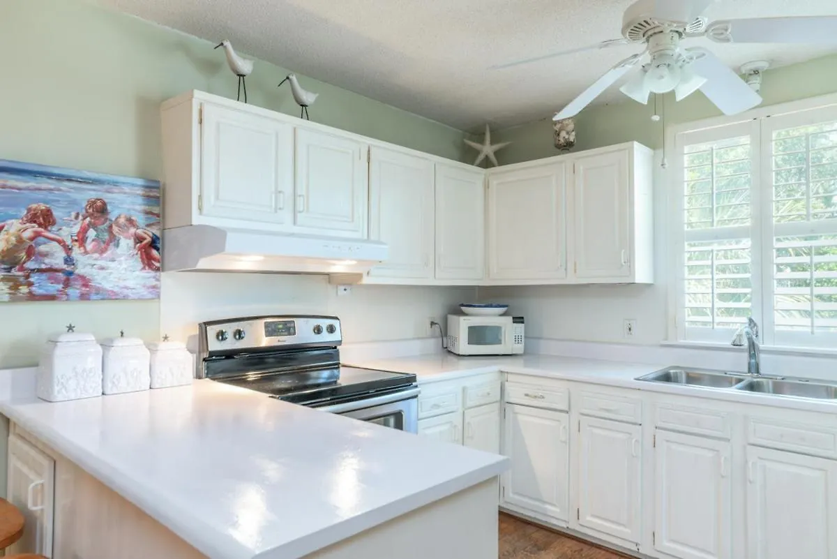 Somewhere In Tybee Upstairs And Downstairs Holiday home Tybee Island