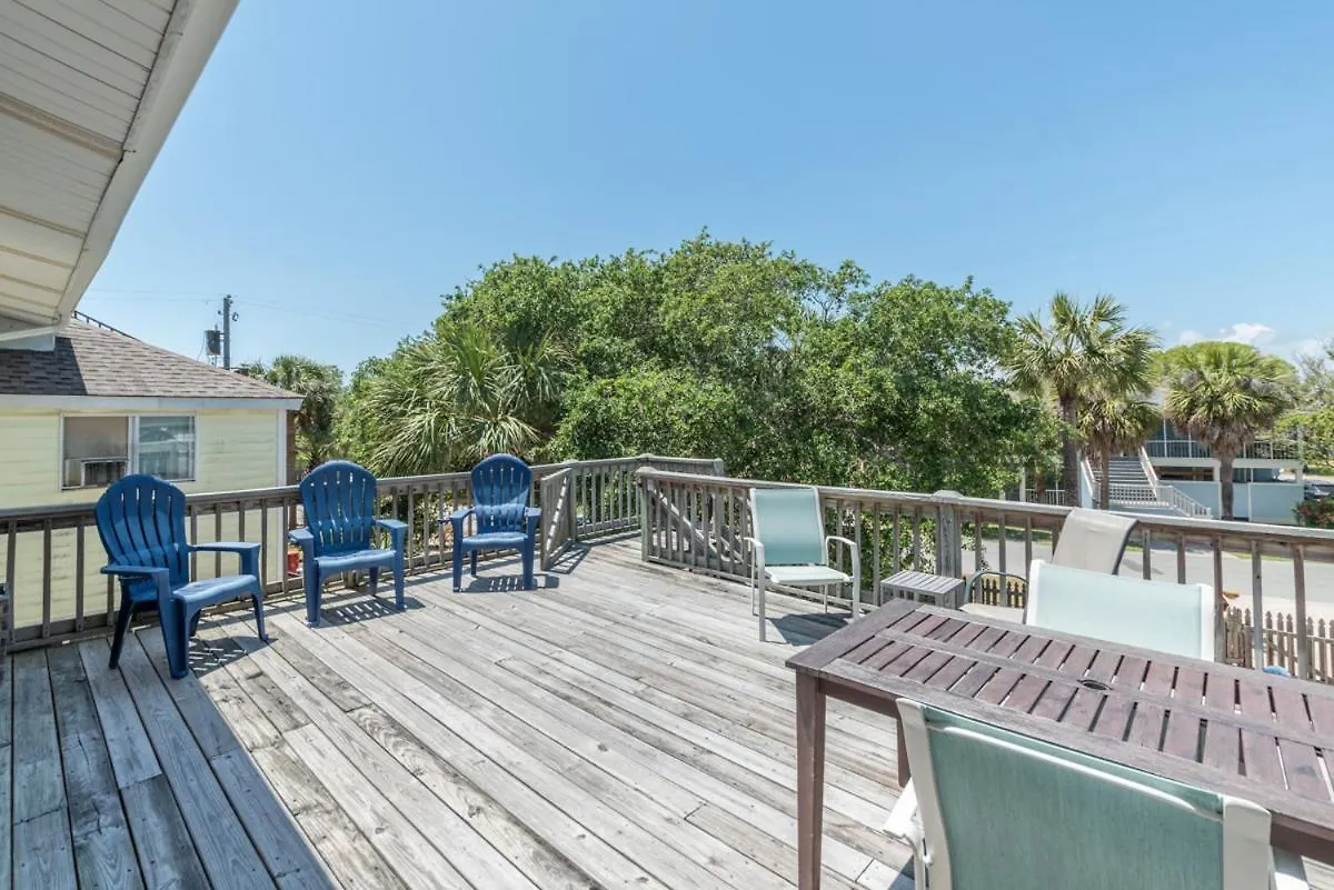 Somewhere In Tybee Upstairs And Downstairs Holiday home Tybee Island