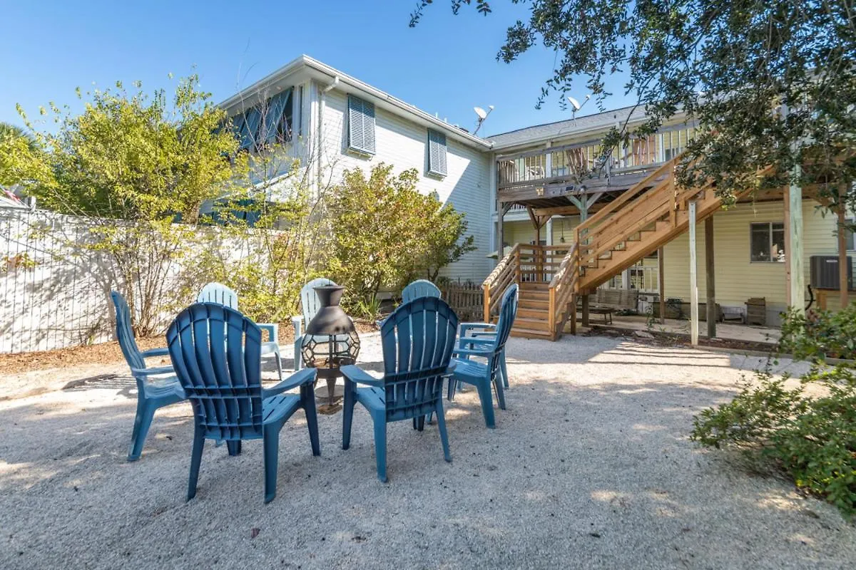 Somewhere In Tybee Upstairs And Downstairs * Tybee Island