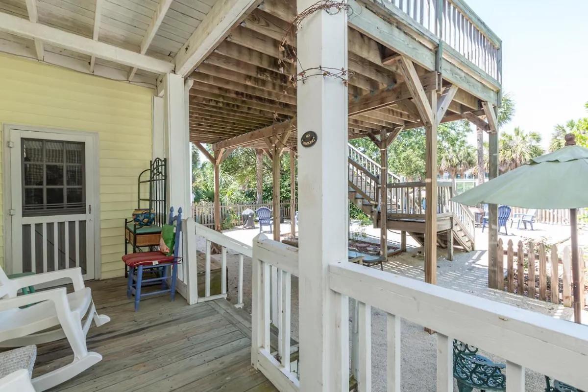 Holiday home Somewhere In Tybee Upstairs And Downstairs Tybee Island
