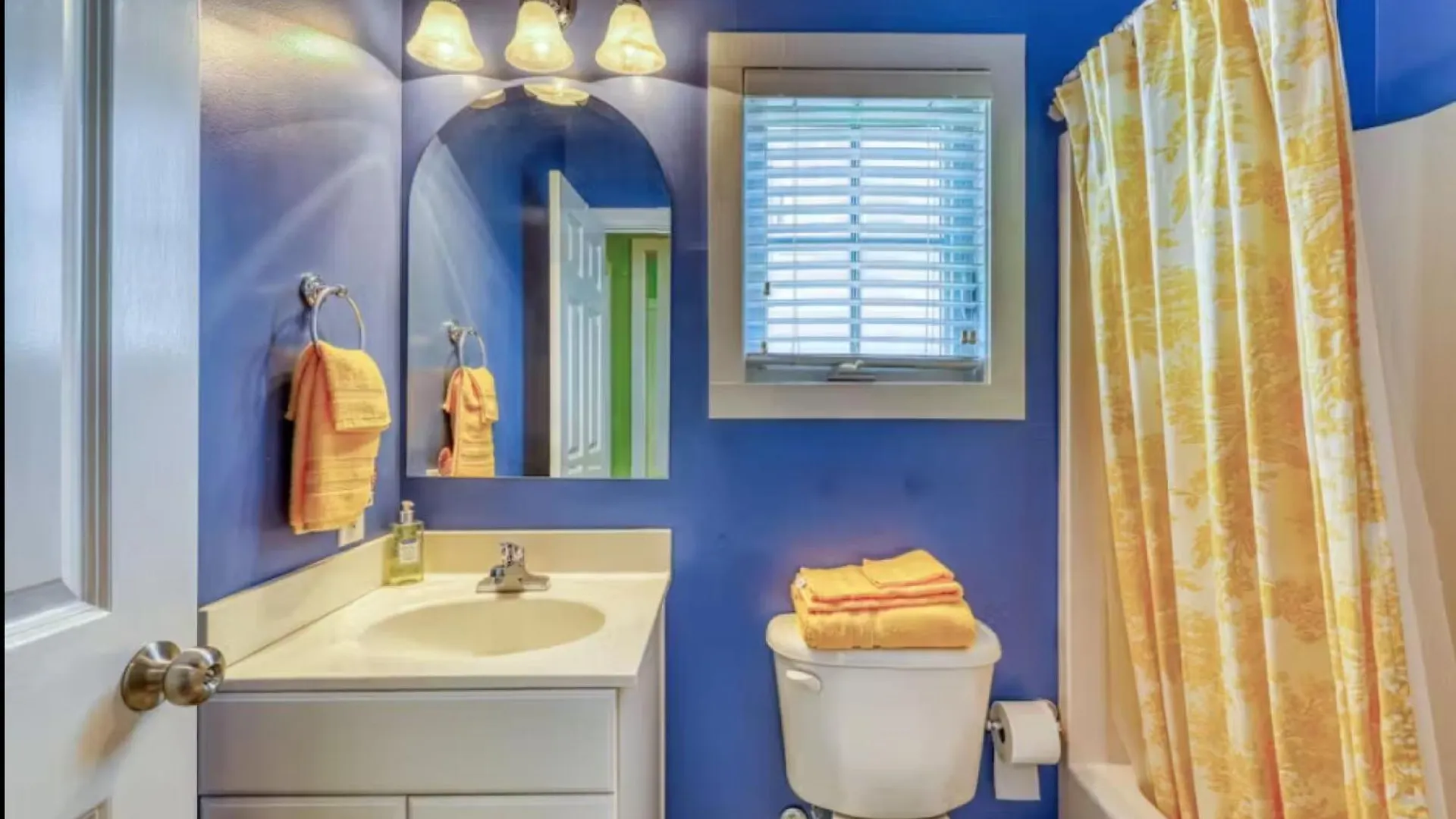 Bay Breeze On Tybee Holiday home *