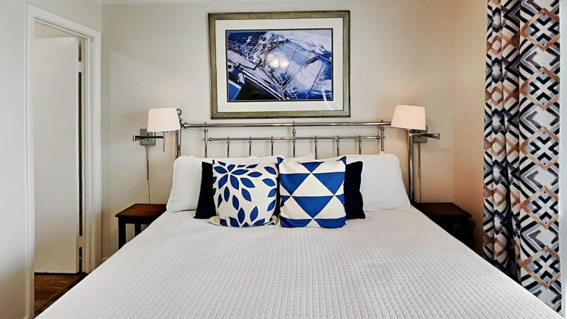 Lighthouse Point 9c Apartment *