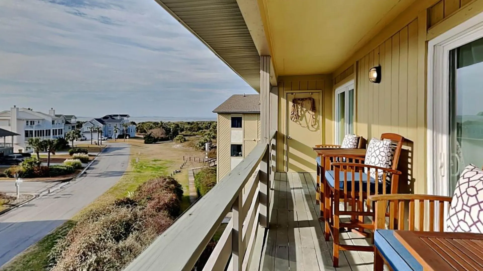 Lighthouse Point 9c Apartment *